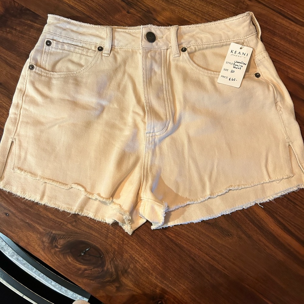 Amuse Society womens Botique Jean shorts NWT